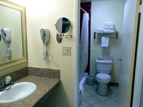 Best Inn & Suites Buena Park Εξωτερικό φωτογραφία
