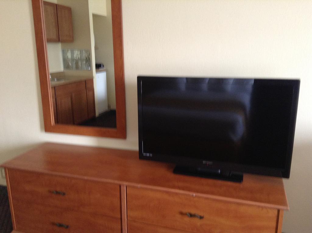 Best Inn & Suites Buena Park Εξωτερικό φωτογραφία